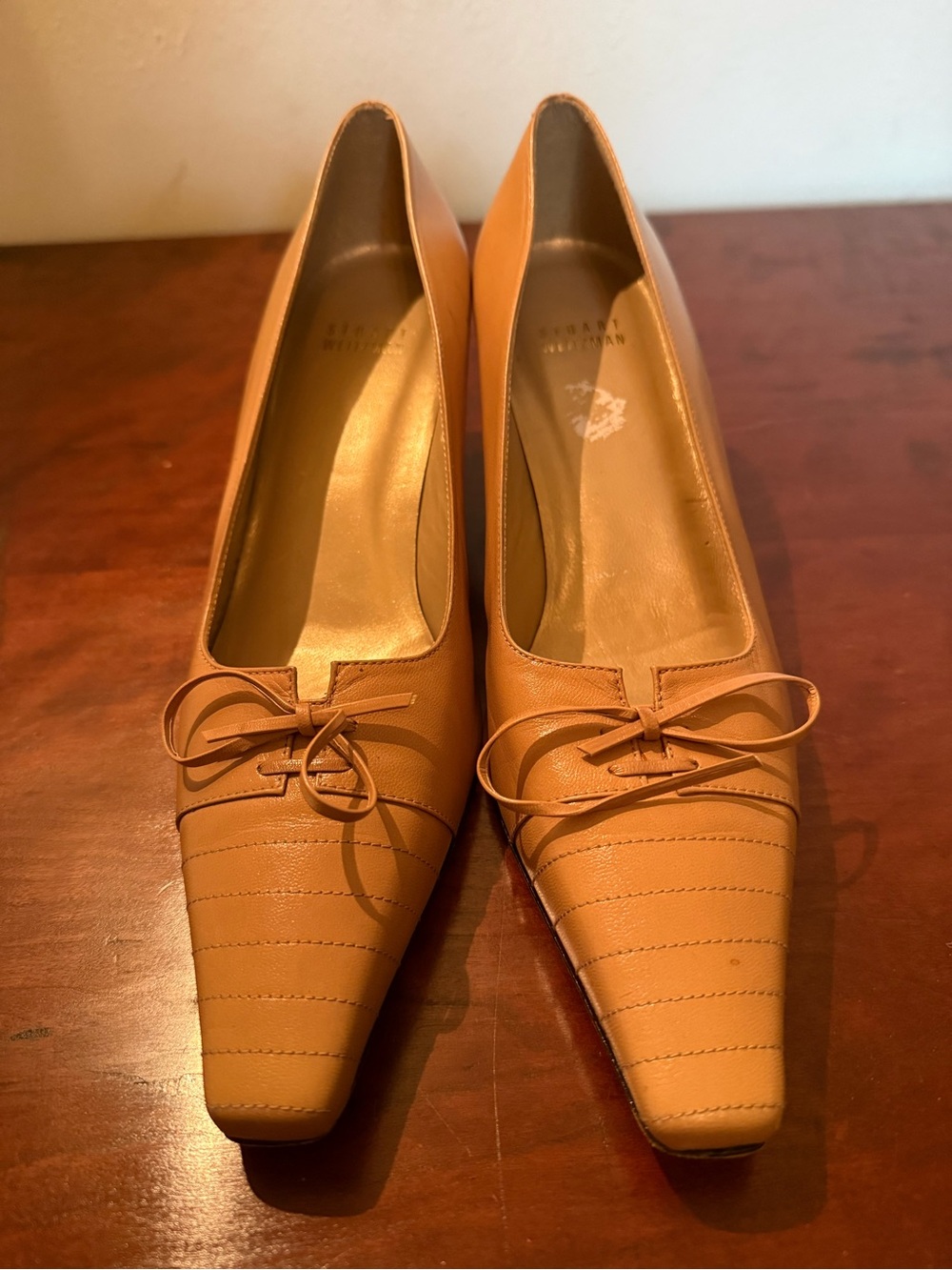 Stuart Weitzman Tan Leather Square-Toe Pumps with Bow Detail